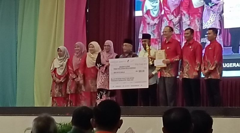 SMK Tun Habab Menang Anugerah Platinum